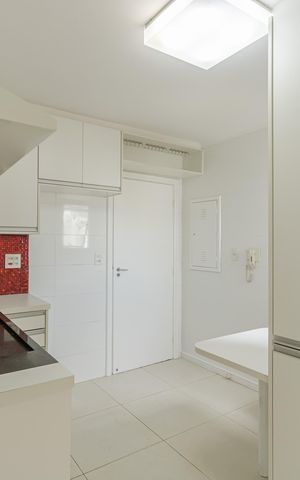 Apartamento à venda com 105m², 3 quartos e 2 vagasCozinha