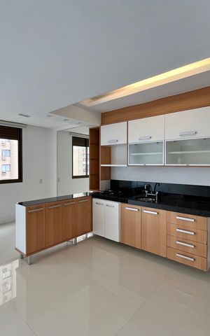Apartamento para alugar com 105m², 1 quarto e 2 vagas Apartamento para alugar com 105m², 1 quarto e 2 vagasCozinha