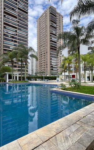 Apartamento para alugar com 105m², 1 quarto e 2 vagas Apartamento para alugar com 105m², 1 quarto e 2 vagasÁrea comum - Piscina