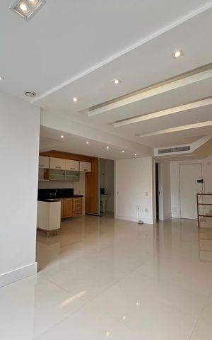 Apartamento para alugar com 105m², 1 quarto e 2 vagas Apartamento para alugar com 105m², 1 quarto e 2 vagasSala