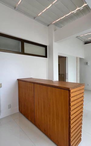 Apartamento para alugar com 105m², 1 quarto e 2 vagas Apartamento para alugar com 105m², 1 quarto e 2 vagasVaranda