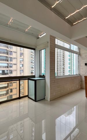 Apartamento para alugar com 105m², 1 quarto e 2 vagas Apartamento para alugar com 105m², 1 quarto e 2 vagasVaranda