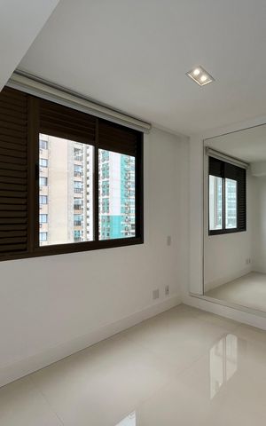 Apartamento para alugar com 105m², 1 quarto e 2 vagas Apartamento para alugar com 105m², 1 quarto e 2 vagasSala jantar