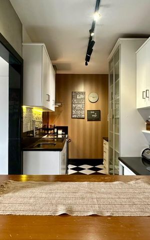 Apartamento à venda com 132m², 3 quartos e 2 vagas Apartamento à venda com 132m², 3 quartos e 2 vagasCozinha