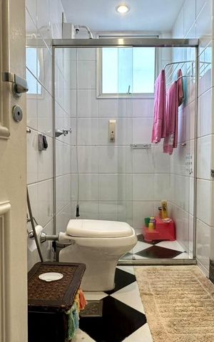 Apartamento à venda com 132m², 3 quartos e 2 vagas Apartamento à venda com 132m², 3 quartos e 2 vagasBanheiro Social