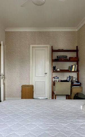 Apartamento à venda com 132m², 3 quartos e 2 vagas Apartamento à venda com 132m², 3 quartos e 2 vagasSuíte