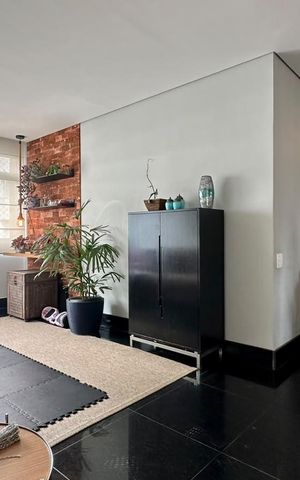 Apartamento à venda com 132m², 3 quartos e 2 vagas Apartamento à venda com 132m², 3 quartos e 2 vagasSala