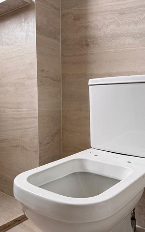 Apartamento para alugar com 182m², 3 quartos e 3 vagasSuíte 1 - Banheiro