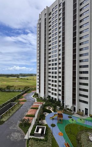Apartamento para alugar com 182m², 3 quartos e 3 vagasVaranda