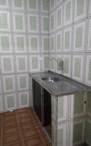 Casa à venda com 303m², 5 quartos e 5 vagas Casa à venda com 303m², 5 quartos e 5 vagasCozinha