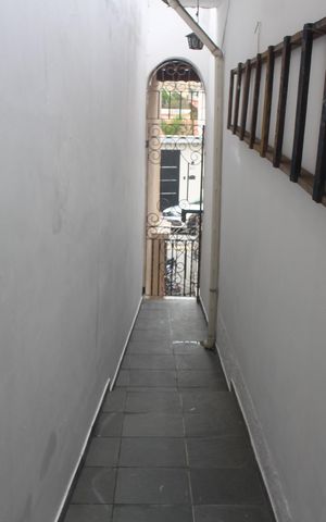 Casa à venda com 122m², 3 quartos e 2 vagasQuintal