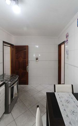 Casa de condomínio à venda com 165m², 3 quartos e 2 vagas