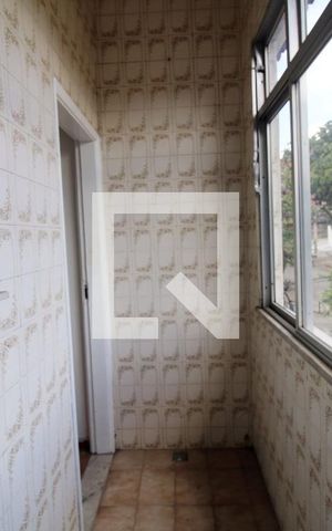 Apartamento à venda com 64m², 2 quartos e sem vaga