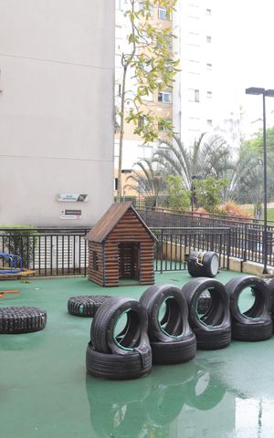 Apartamento para alugar com 45m², 1 quarto e 1 vaga Apartamento para alugar com 45m², 1 quarto e 1 vagaÁrea comum - Playground