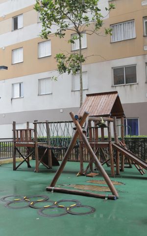 Apartamento para alugar com 45m², 1 quarto e 1 vaga Apartamento para alugar com 45m², 1 quarto e 1 vagaÁrea comum - Playground