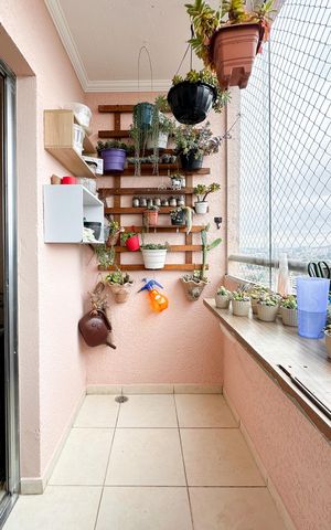 Apartamento para alugar com 60m², 2 quartos e 1 vaga Apartamento para alugar com 60m², 2 quartos e 1 vagaSacada