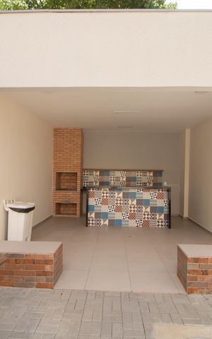 Apartamento à venda com 43m², 2 quartos e 1 vaga Apartamento à venda com 43m², 2 quartos e 1 vagaÁrea comum - Churrasqueira