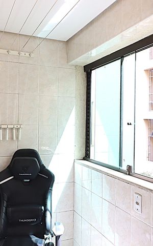 Apartamento à venda com 74m², 2 quartos e 1 vagaÁrea de Serviço
