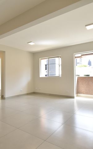 Apartamento à venda com 67m², 2 quartos e 1 vagaSala
