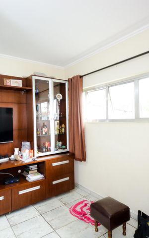 Casa para alugar com 350m², 3 quartos e 4 vagasSala de TV