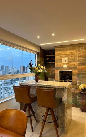 Apartamento para alugar com 170m², 3 quartos e 6 vagas