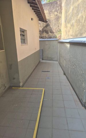 Casa para alugar com 239m², 3 quartos e 4 vagas