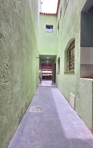 Casa para alugar com 250m², 5 quartos e 3 vagas Casa para alugar com 250m², 5 quartos e 3 vagasCorredor