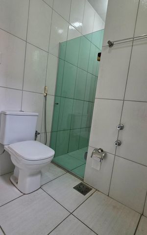 Casa para alugar com 250m², 5 quartos e 3 vagas Casa para alugar com 250m², 5 quartos e 3 vagasSuíte - Banheiro