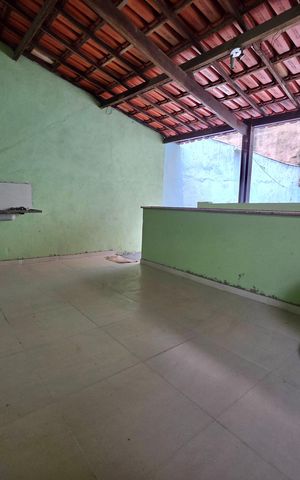 Casa para alugar com 250m², 5 quartos e 3 vagas Casa para alugar com 250m², 5 quartos e 3 vagasÁrea da casa