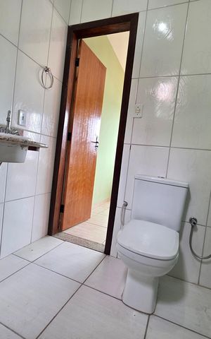 Casa para alugar com 250m², 5 quartos e 3 vagas Casa para alugar com 250m², 5 quartos e 3 vagasSuíte - Banheiro