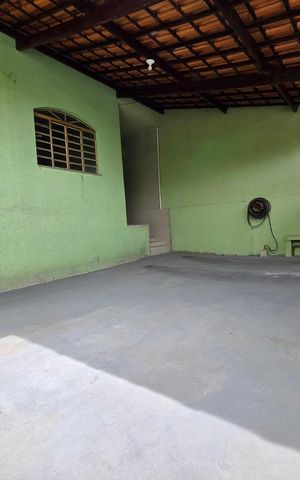 Casa para alugar com 250m², 5 quartos e 3 vagas Casa para alugar com 250m², 5 quartos e 3 vagasGaragem