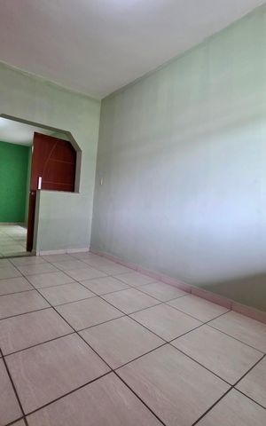 Casa para alugar com 250m², 5 quartos e 3 vagas Casa para alugar com 250m², 5 quartos e 3 vagasSala 2