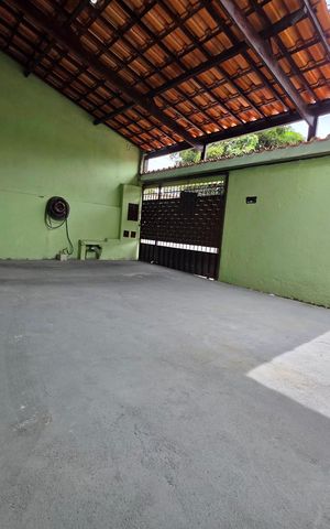 Casa para alugar com 250m², 5 quartos e 3 vagas Casa para alugar com 250m², 5 quartos e 3 vagasGaragem