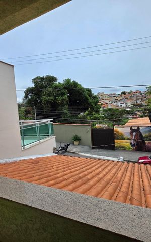 Casa para alugar com 250m², 5 quartos e 3 vagas Casa para alugar com 250m², 5 quartos e 3 vagasSuíte - Vista