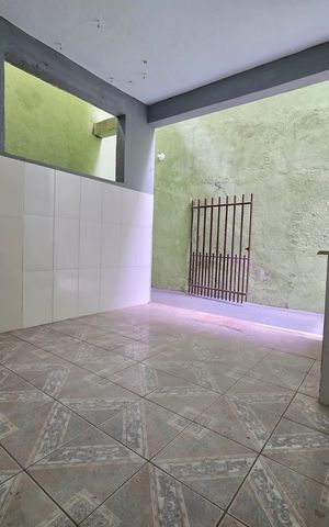 Casa para alugar com 250m², 5 quartos e 3 vagas Casa para alugar com 250m², 5 quartos e 3 vagasÁrea de Serviço