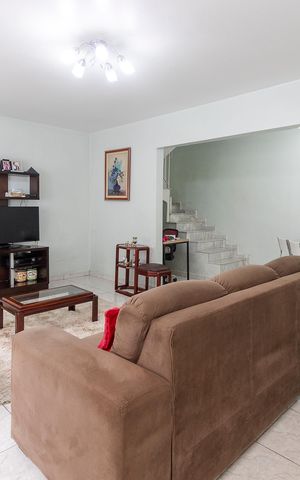 Casa para alugar com 100m², 3 quartos e 1 vaga Casa para alugar com 100m², 3 quartos e 1 vagaSala