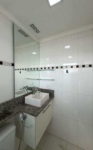 Apartamento para alugar com 69m², 2 quartos e 2 vagas Apartamento para alugar com 69m², 2 quartos e 2 vagasQuarto 1 - Suíte Banheiro