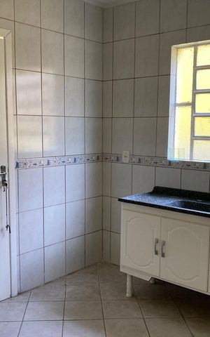 Casa à venda com 130m², 3 quartos e 2 vagas Casa à venda com 130m², 3 quartos e 2 vagasCozinha
