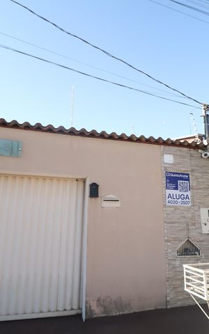 Casa para alugar com 130m², 3 quartos e 1 vagaPlaquinha