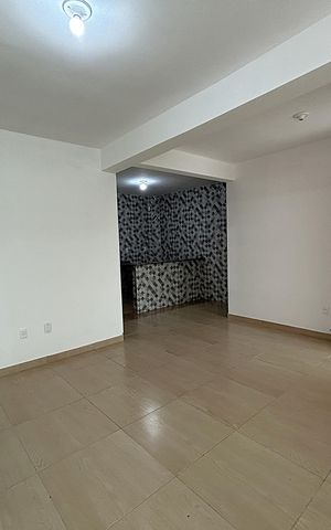 Casa para alugar com 62m², 2 quartos e sem vagaSala