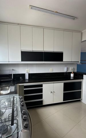 Apartamento para alugar com 135m², 3 quartos e 1 vaga Apartamento para alugar com 135m², 3 quartos e 1 vagaCozinha