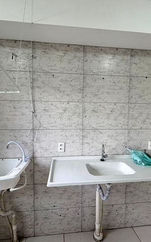 Apartamento para alugar com 47m², 2 quartos e 1 vaga Apartamento para alugar com 47m², 2 quartos e 1 vagaCozinha e Área de Serviço