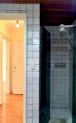 Apartamento para alugar com 101m², 2 quartos e 1 vaga Apartamento para alugar com 101m², 2 quartos e 1 vagaBanheiro