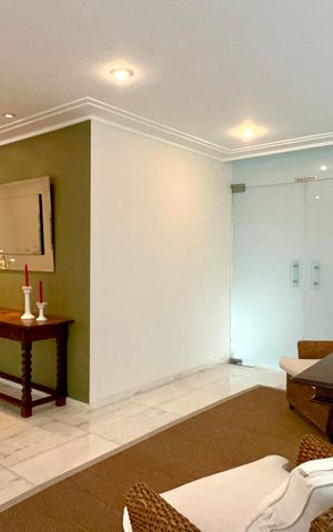 Apartamento para alugar com 101m², 2 quartos e 1 vaga Apartamento para alugar com 101m², 2 quartos e 1 vagaHall de entrada