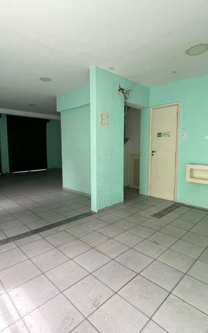 Casa à venda com 400m², 8 quartos e 2 vagas