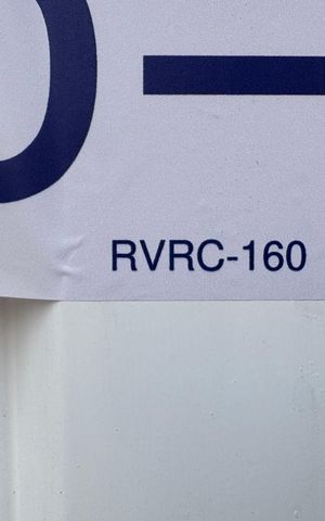 Casa à venda com 150m², 5 quartos e 2 vagas Casa à venda com 150m², 5 quartos e 2 vagasPlaca instalada no dia 22/10/2026- com o código RVRC-160