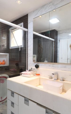 Apartamento para alugar com 137m², 3 quartos e 3 vagasBanheiro da Suíte 2