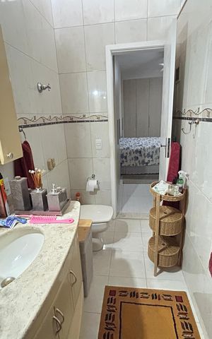 Casa de condomínio à venda com 215m², 3 quartos e 3 vagasBanheiro do Quarto 2 - Suíte