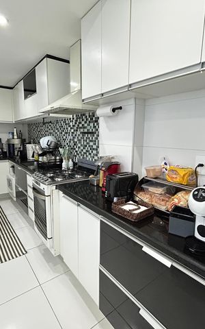 Casa de condomínio à venda com 215m², 3 quartos e 3 vagasCozinha
