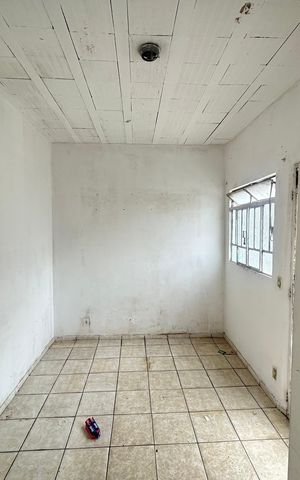 Casa à venda com 360m², 1 quarto e 1 vaga